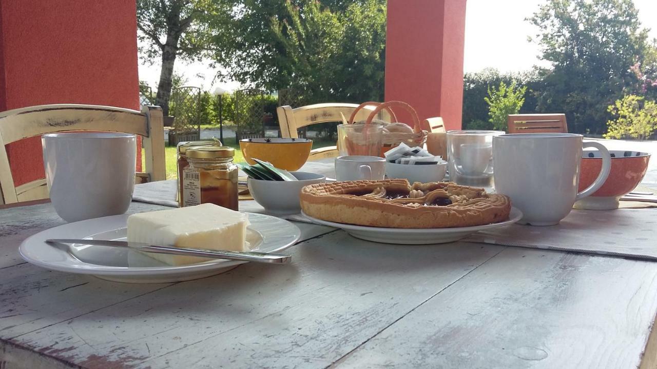 Santa Maria Di Lorgana Bed and Breakfast Minerbio Buitenkant foto